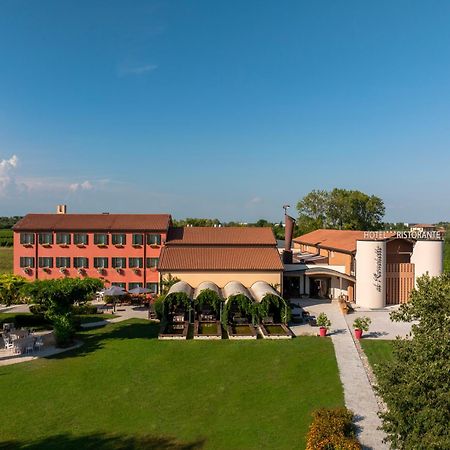 Hotel Borgo Ronchetto Salgareda Exterior foto