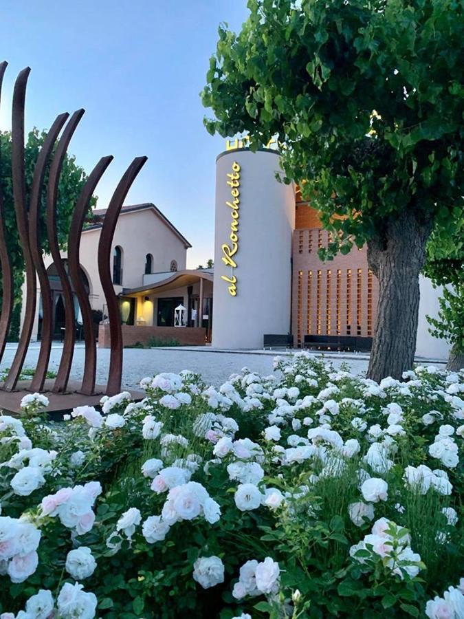 Hotel Borgo Ronchetto Salgareda Exterior foto